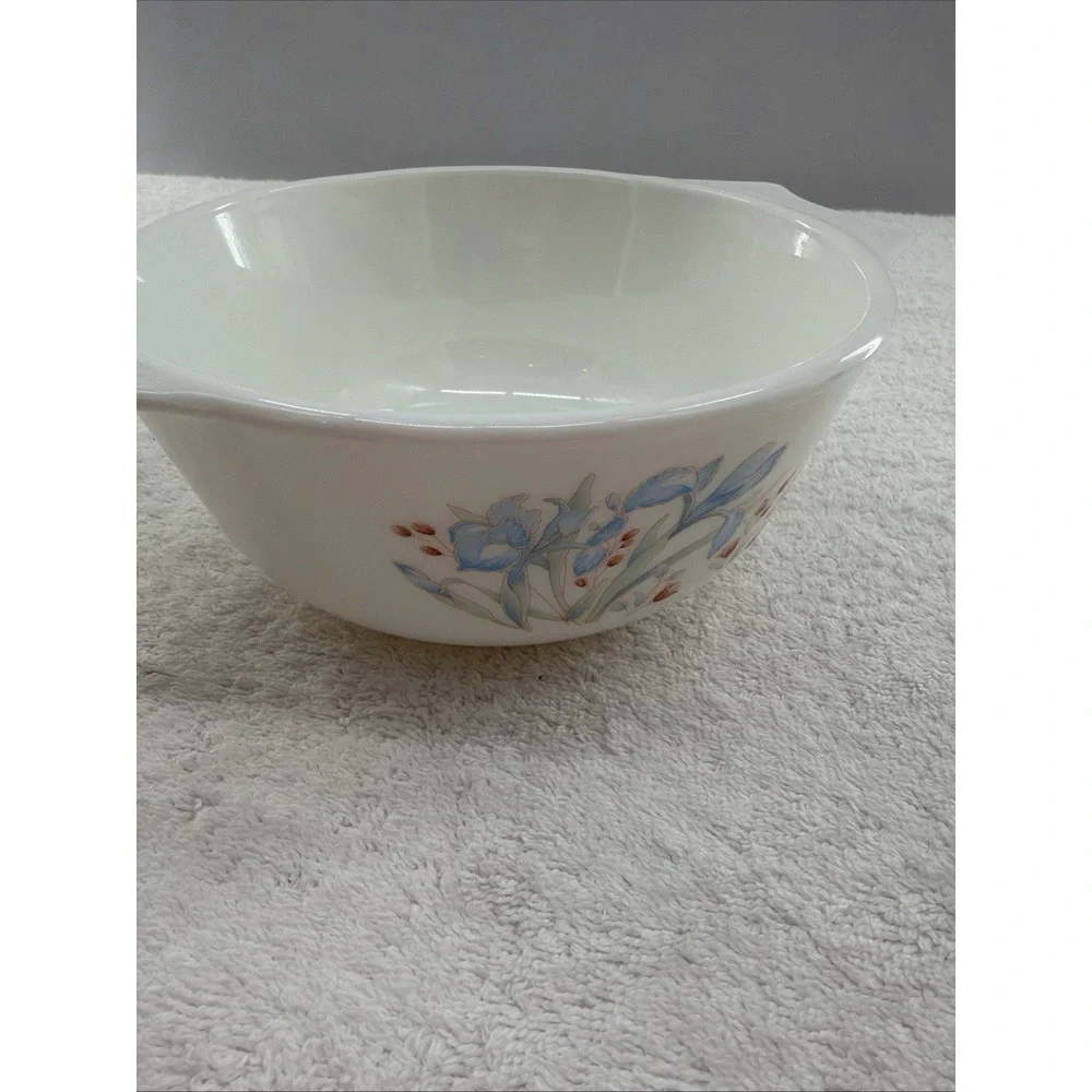 Pyrex this vintage
